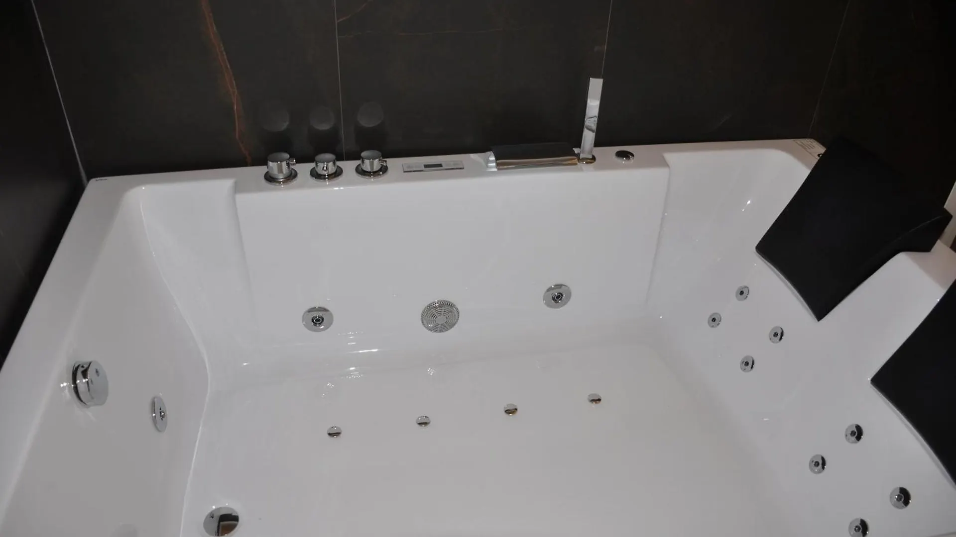 Asmundo Palace Suites & Spa Catania Italy